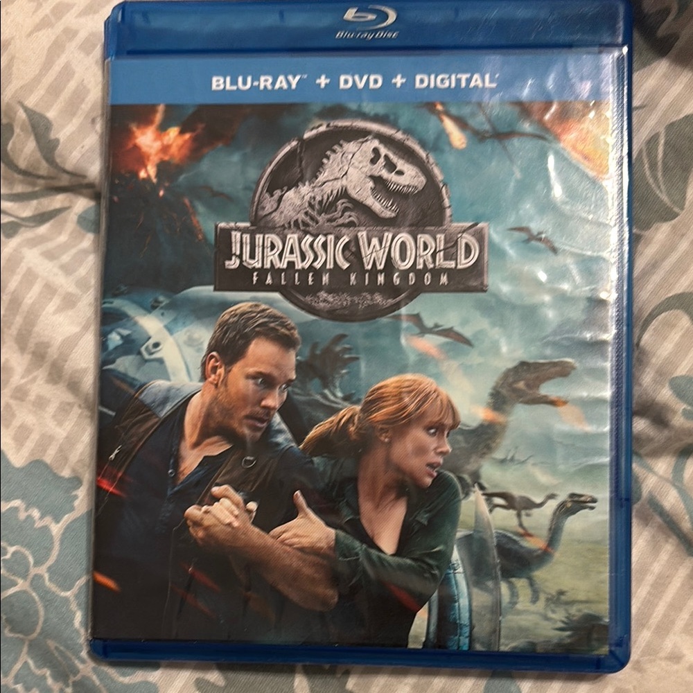 Universal Jurassic World: Fallen Kingdom Blu-ray - Blue Case